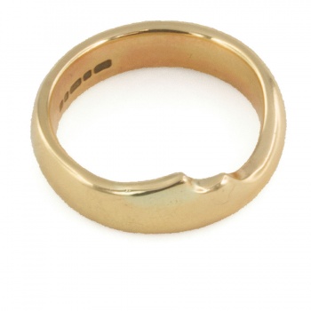 9ct gold 5g Wedding Ring size L
